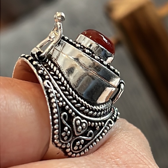 #195 Carnelian Handcrafted Poison ☠️ Ring 💍 Size 8.25 NWOT - Picture 6 of 16